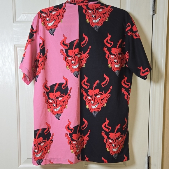Hawaiian Devil Button Down Shirt Black & Pink Casual BOLD HARAJUKU STREETWEAR LG - Picture 5 of 17